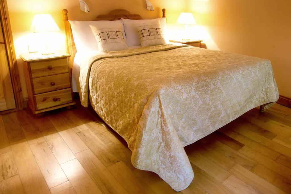 Mccarthy'S Lodge B&B Westport Pokoj fotografie