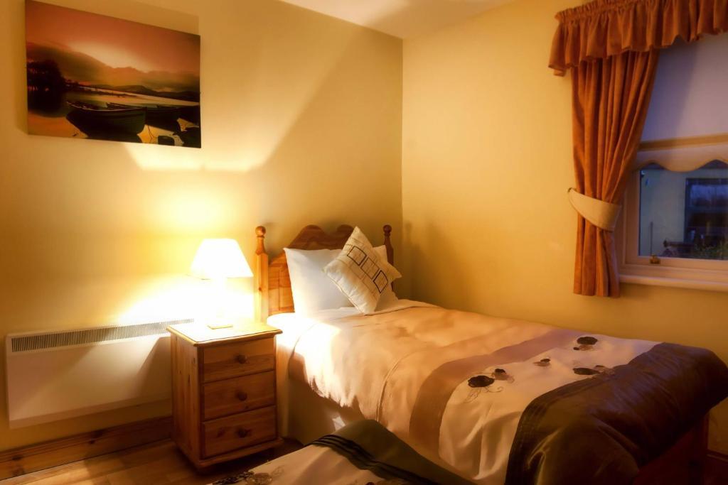 Mccarthy'S Lodge B&B Westport Pokoj fotografie